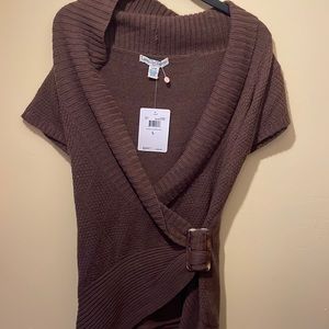 Brown Sweater Pullover.